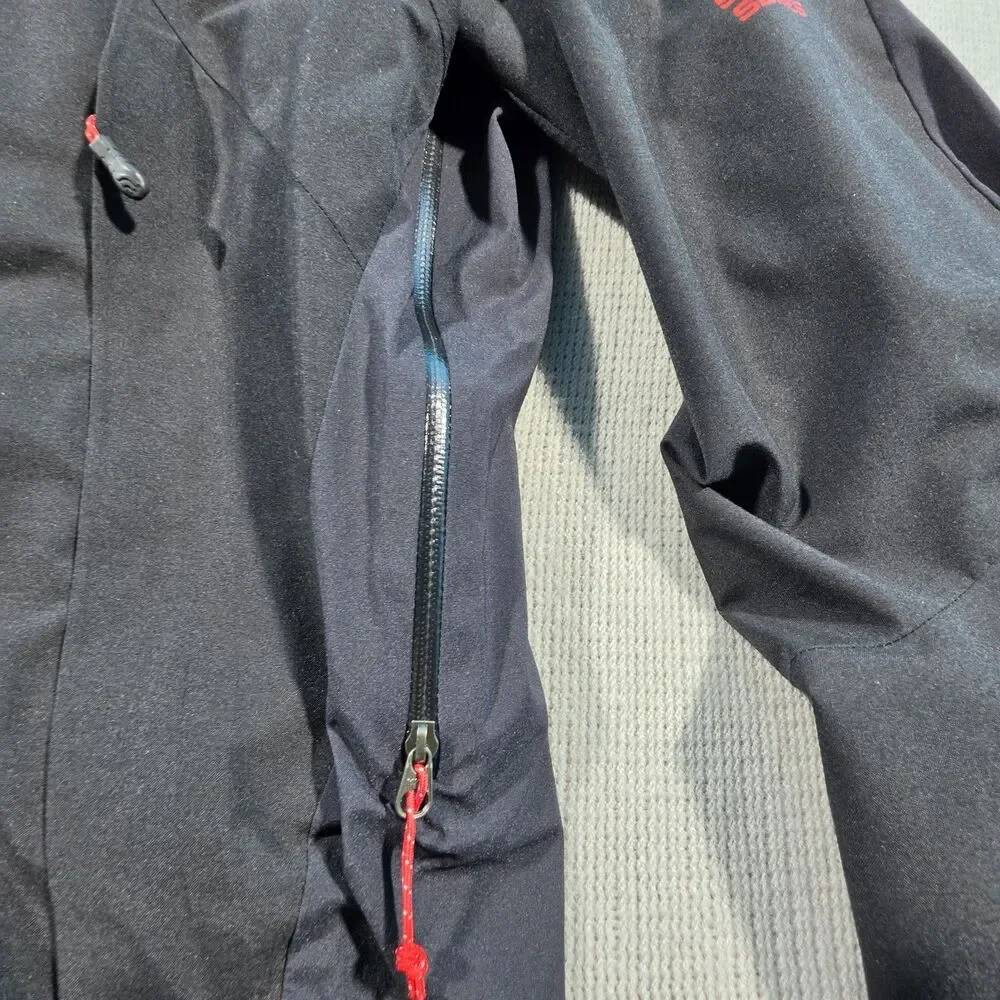 The North Face Summit Series Men's Black Gore-Tex Hooded Shell Jacket S/P